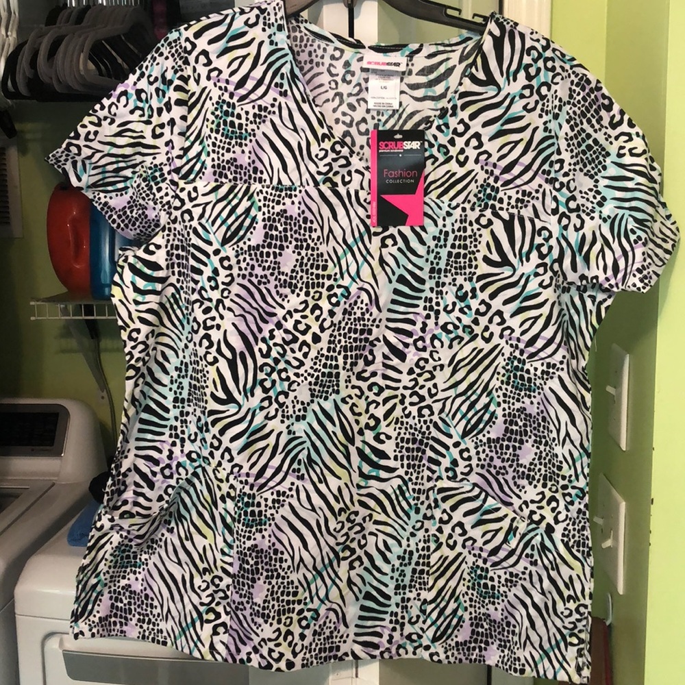 Scrub top